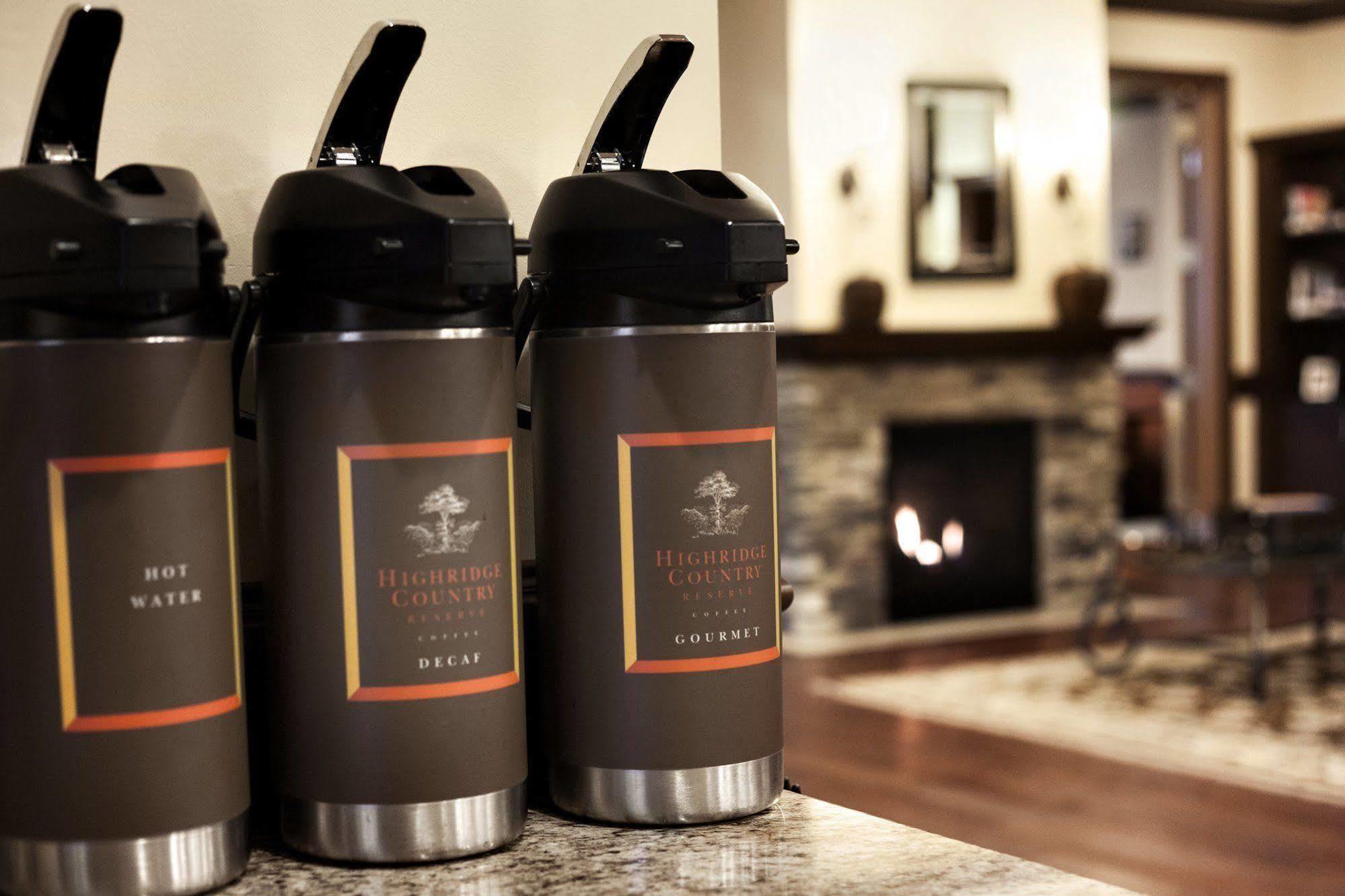 Country Inn & Suites By Radisson, Chanhassen, Mn Bagian luar foto